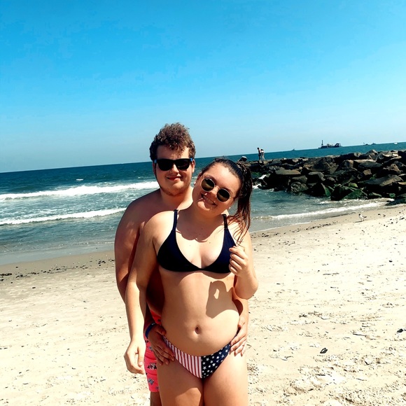 Meet your Posher, Fiona - Picture 2 of 2